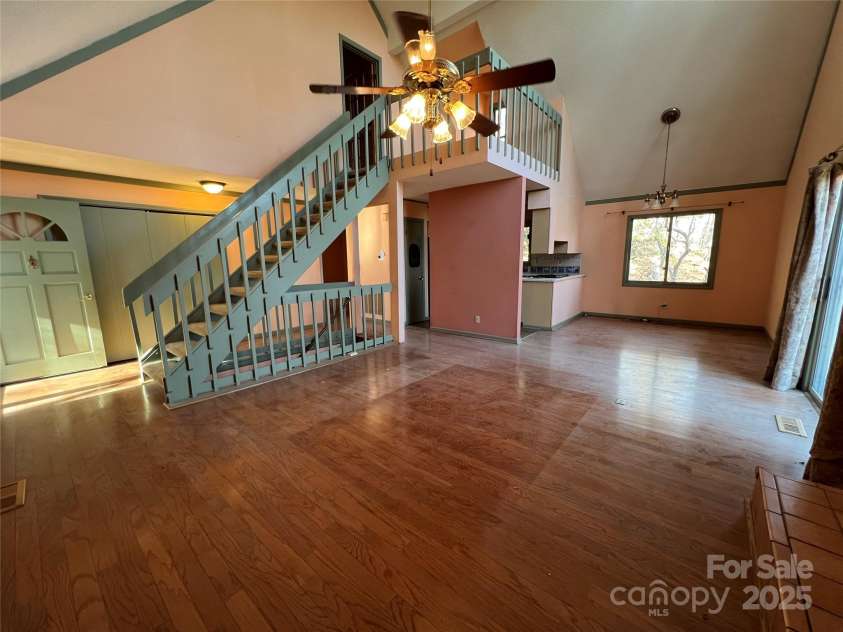 430 Laurel Heights Lane, Tryon, NC 28782.  MLS# CAR4277530, YatesRealty ID 33245. 