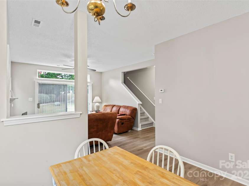 8856 Cinnabay Drive, Charlotte, NC 28216.  MLS# CAR4288985, YatesRealty ID 33246. 