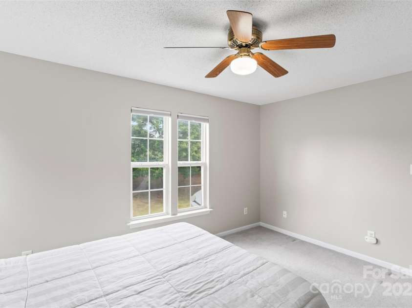 8856 Cinnabay Drive, Charlotte, NC 28216.  MLS# CAR4288985, YatesRealty ID 33246. 