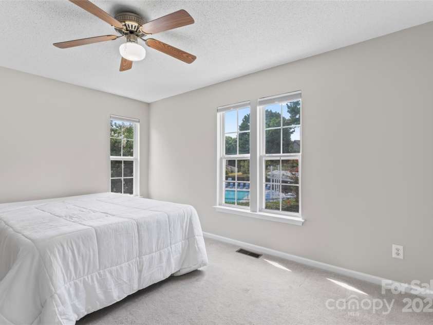 8856 Cinnabay Drive, Charlotte, NC 28216.  MLS# CAR4288985, YatesRealty ID 33246. 