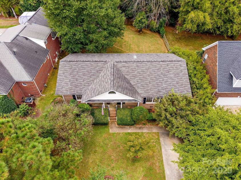 10520 Misty Ridge Lane, Charlotte, NC 28277.  MLS# CAR4309596, YatesRealty ID 33247. Overhead of house & lot