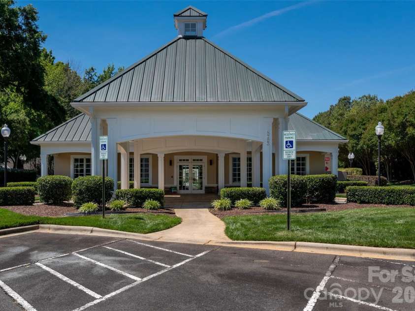 1103 Real Quiet Lane, Waxhaw, NC 28173.  MLS# CAR4392510, YatesRealty ID 33247. 