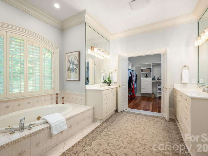 1103 Real Quiet Lane, Waxhaw, NC 28173.  MLS# CAR4392510, YatesRealty ID 33247. 