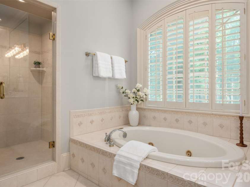 1103 Real Quiet Lane, Waxhaw, NC 28173.  MLS# CAR4392510, YatesRealty ID 33247. 