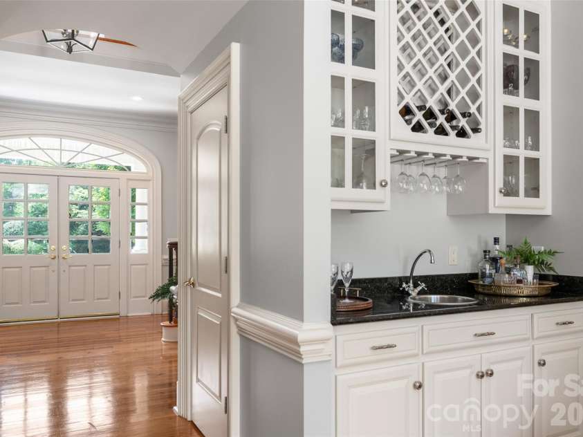 1103 Real Quiet Lane, Waxhaw, NC 28173.  MLS# CAR4392510, YatesRealty ID 33247. 