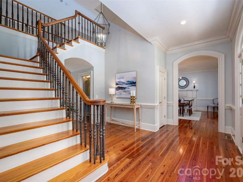 1103 Real Quiet Lane, Waxhaw, NC 28173.  MLS# CAR4392510, YatesRealty ID 33247. 