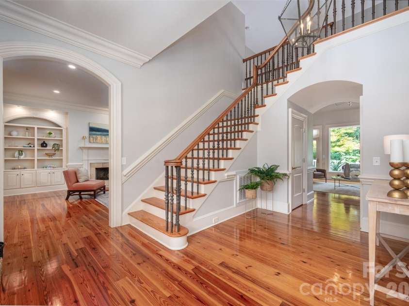 1103 Real Quiet Lane, Waxhaw, NC 28173.  MLS# CAR4392510, YatesRealty ID 33247. 