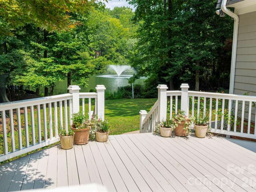 1103 Real Quiet Lane, Waxhaw, NC 28173.  MLS# CAR4392510, YatesRealty ID 33247. 