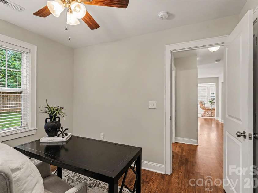 2612 Roslyn Avenue, Charlotte, NC 28208.  MLS# CAR4412729, YatesRealty ID 33248. 