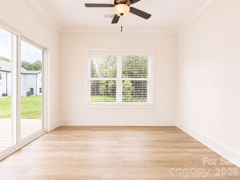 1232 Sharon Amity Road, Charlotte, NC 28211.  MLS# CAR4393747, YatesRealty ID 33249. 