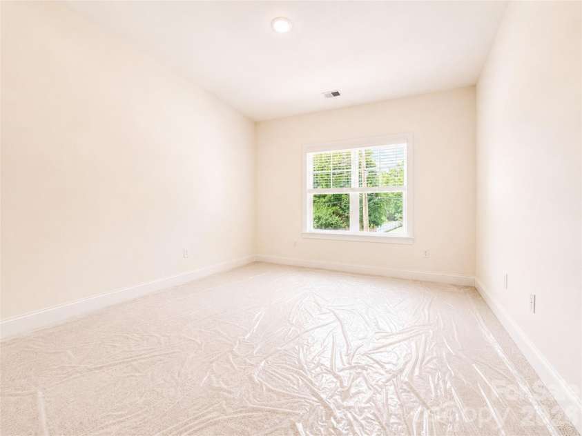 1232 Sharon Amity Road, Charlotte, NC 28211.  MLS# CAR4393747, YatesRealty ID 33249. 
