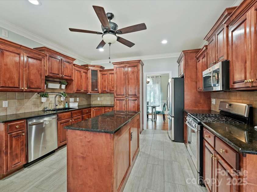 1525 Autumn Brook Lane, York, SC 29745.  MLS# CAR4234178, YatesRealty ID 3325. 