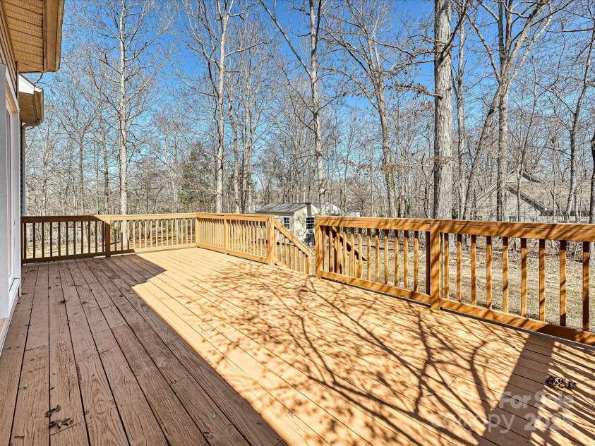 1525 Autumn Brook Lane, York, SC 29745.  MLS# CAR4234178, YatesRealty ID 3325. 