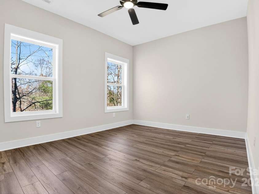 51 Windsor Drive, Taylorsville, NC 28681.  MLS# CAR4325749, YatesRealty ID 3325. 2nd Floor Bedroom