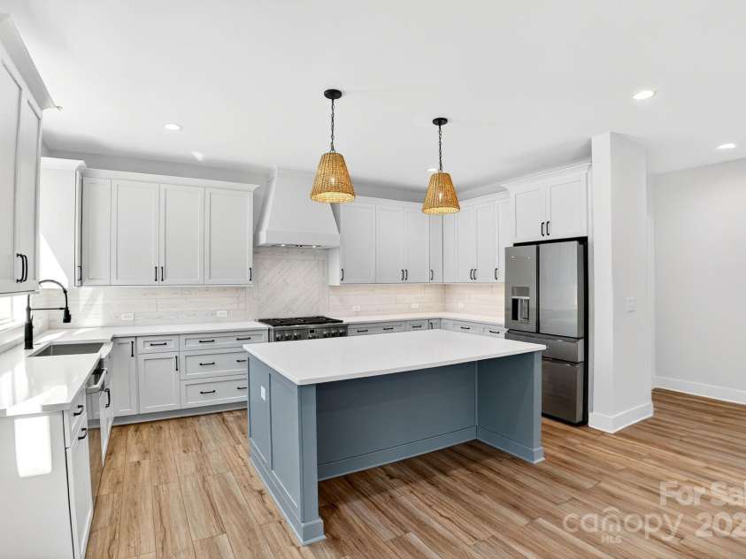 51 Windsor Drive, Taylorsville, NC 28681.  MLS# CAR4325749, YatesRealty ID 3325. Kitchen