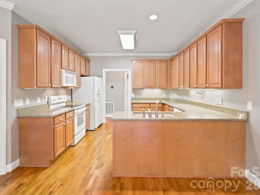 619 Laurel Valley Way, Salisbury, NC 28144.  MLS# CAR4394808, YatesRealty ID 33252. 