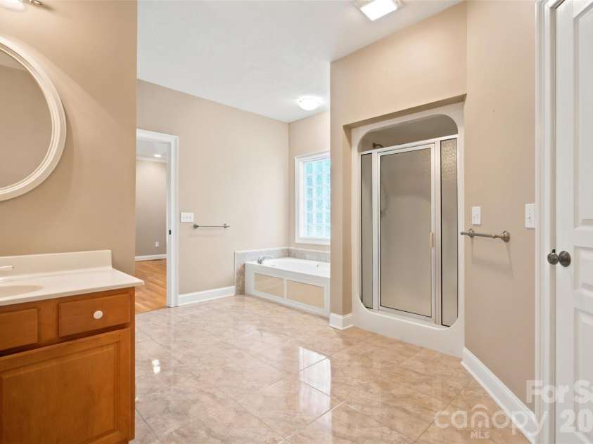 619 Laurel Valley Way, Salisbury, NC 28144.  MLS# CAR4394808, YatesRealty ID 33252. 