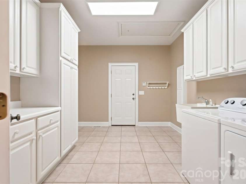 619 Laurel Valley Way, Salisbury, NC 28144.  MLS# CAR4394808, YatesRealty ID 33252. 