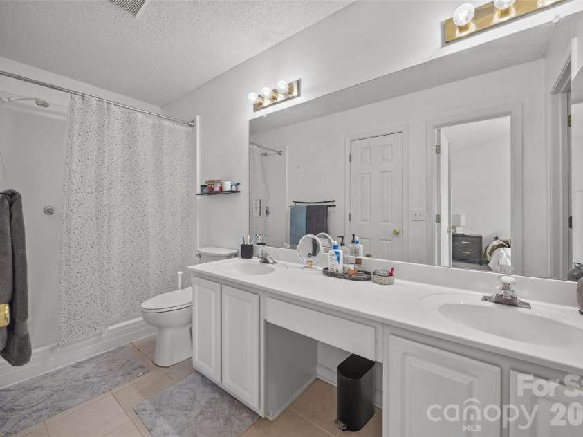 15066 Deshler Court, Charlotte, NC 28273.  MLS# CAR4393832, YatesRealty ID 33254. 