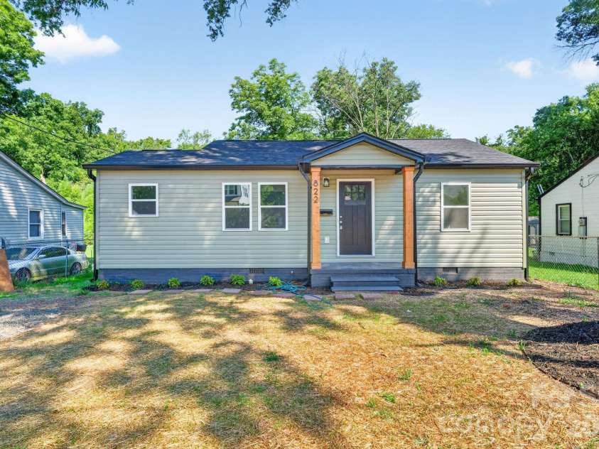 822 Arlington Avenue, Rock Hill, SC 29730.  MLS# CAR4394929, YatesRealty ID 33255. 