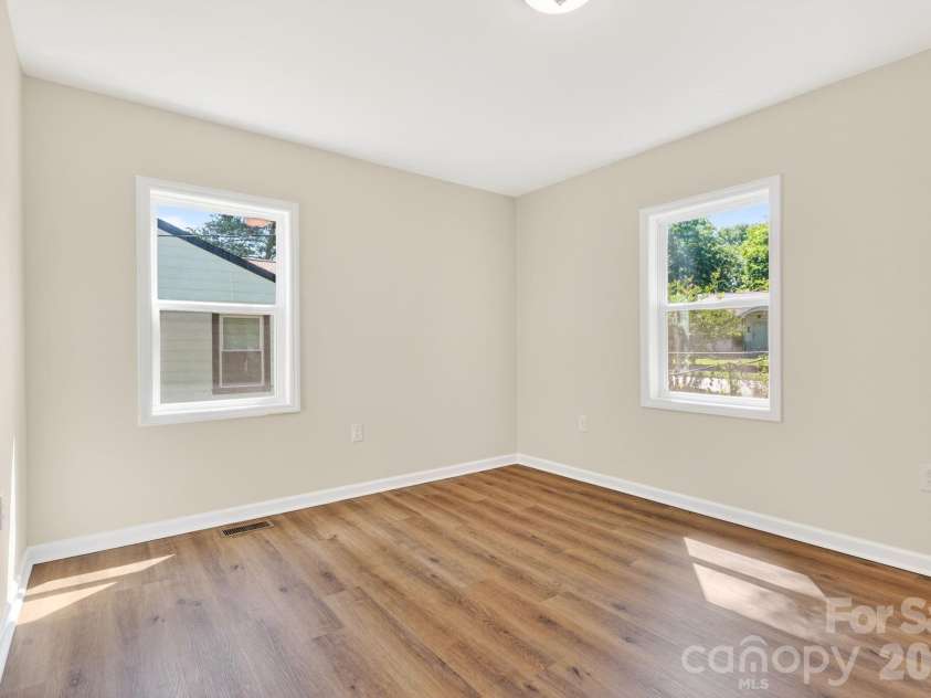 822 Arlington Avenue, Rock Hill, SC 29730.  MLS# CAR4394929, YatesRealty ID 33255. 