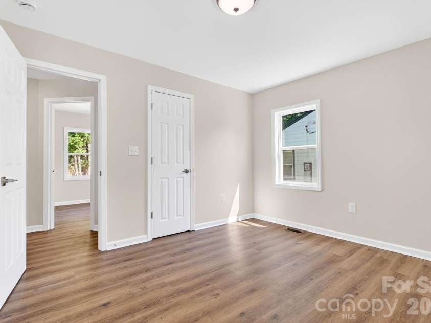 822 Arlington Avenue, Rock Hill, SC 29730.  MLS# CAR4394929, YatesRealty ID 33255. 