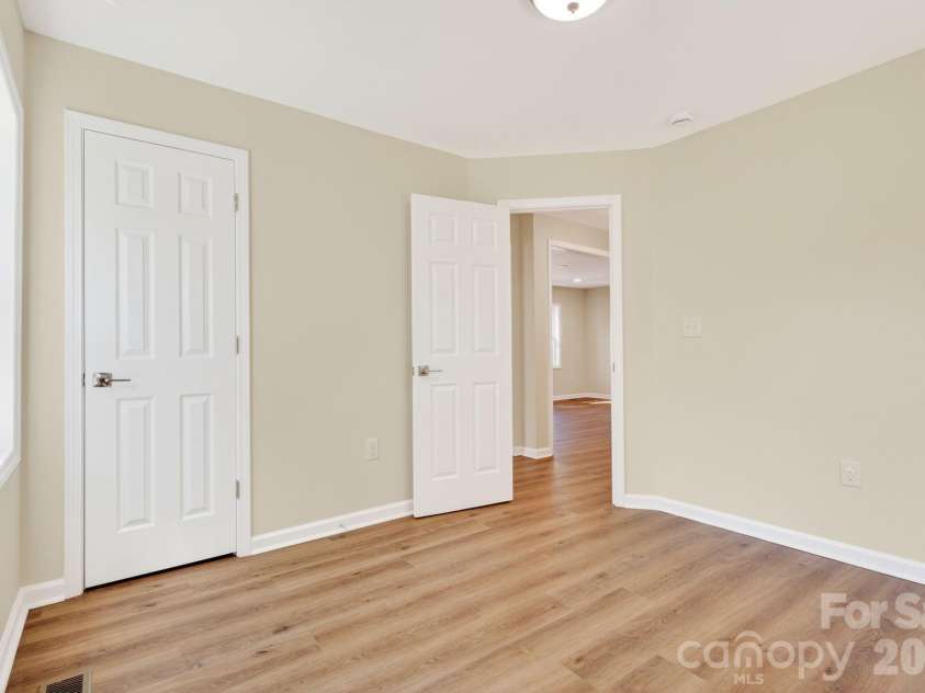 822 Arlington Avenue, Rock Hill, SC 29730.  MLS# CAR4394929, YatesRealty ID 33255. 