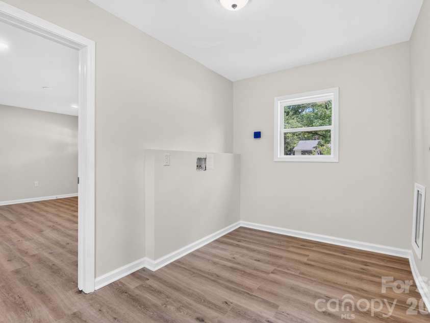 822 Arlington Avenue, Rock Hill, SC 29730.  MLS# CAR4394929, YatesRealty ID 33255. 