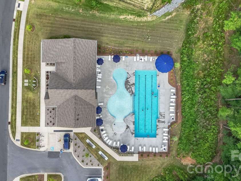386 Kennerly Center Drive, Mooresville, NC 28115.  MLS# CAR4394230, YatesRealty ID 33256. 