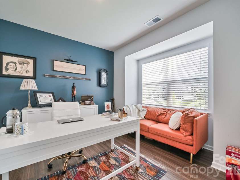 386 Kennerly Center Drive, Mooresville, NC 28115.  MLS# CAR4394230, YatesRealty ID 33256. 