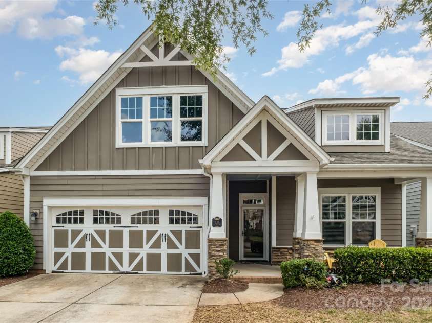 1015 Bimelech Drive, Indian Trail, NC 28079.  MLS# CAR4285395, YatesRealty ID 33259. 