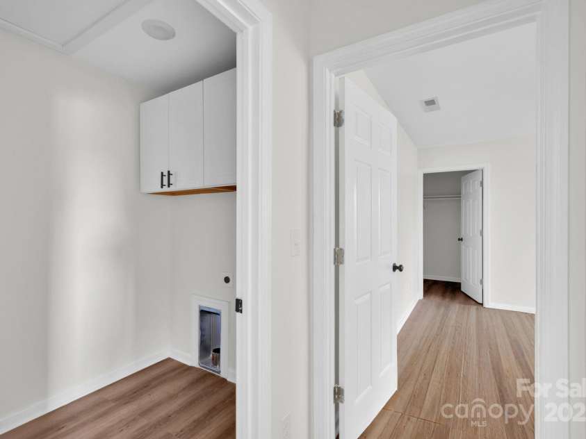 808 3rd Street, Kings Mountain, NC 28086.  MLS# CAR4286703, YatesRealty ID 3326. Hall