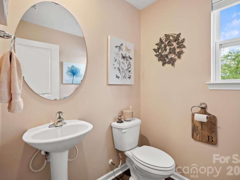10 Benedict Lane, Weaverville, NC 28787.  MLS# CAR4396612, YatesRealty ID 33260. 
