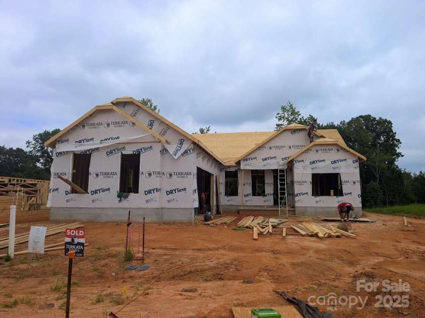 1312 Copper Leaf Drive, Rock Hill, SC 29732.  MLS# CAR4277497, YatesRealty ID 33261. 