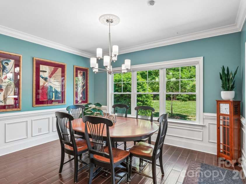2032 Eaton Road, Charlotte, NC 28205.  MLS# CAR4372083, YatesRealty ID 33262. 