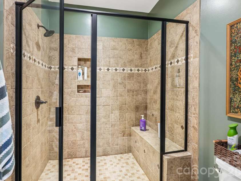 2032 Eaton Road, Charlotte, NC 28205.  MLS# CAR4372083, YatesRealty ID 33262. 