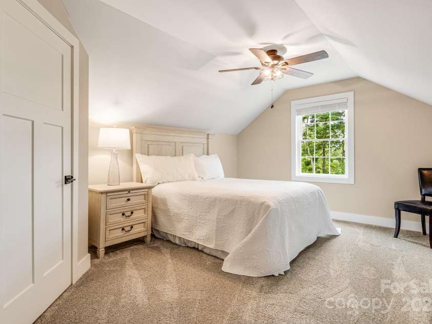 70 Jp Huggins Drive, Hendersonville, NC 28791.  MLS# CAR4277008, YatesRealty ID 33262. Bedroom 4-2nd Floor