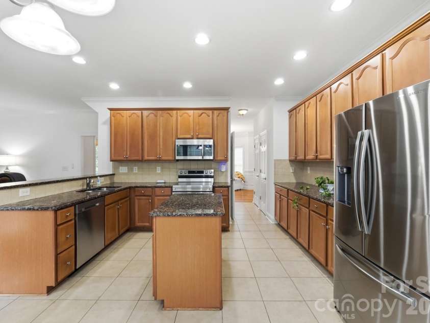 1521 Hilton Meadow Drive, Monroe, NC 28110.  MLS# CAR4397573, YatesRealty ID 33264. 