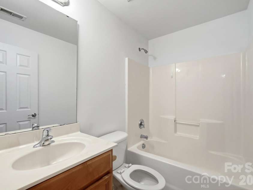 1521 Hilton Meadow Drive, Monroe, NC 28110.  MLS# CAR4397573, YatesRealty ID 33264. 