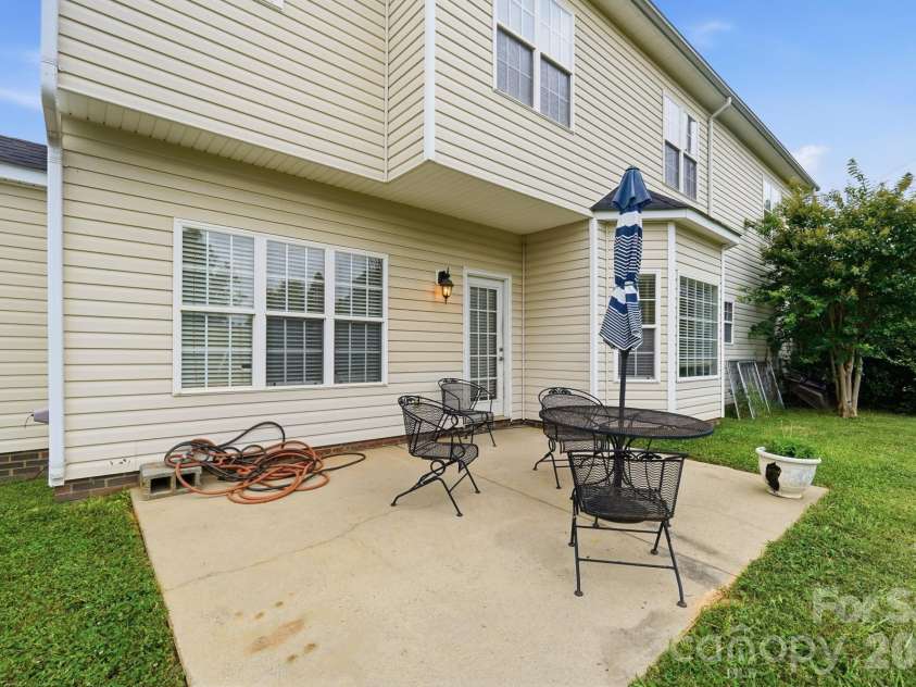 1521 Hilton Meadow Drive, Monroe, NC 28110.  MLS# CAR4397573, YatesRealty ID 33264. 