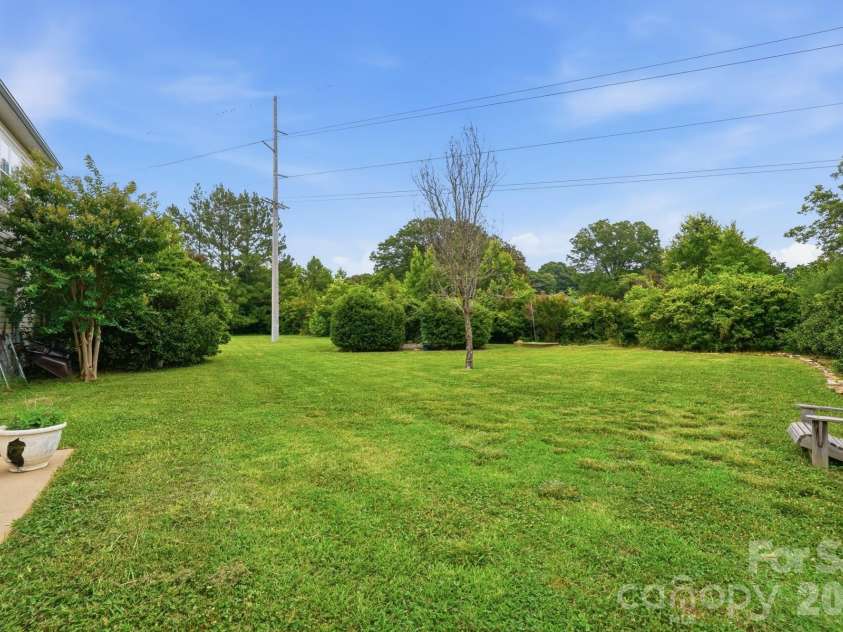 1521 Hilton Meadow Drive, Monroe, NC 28110.  MLS# CAR4397573, YatesRealty ID 33264. 