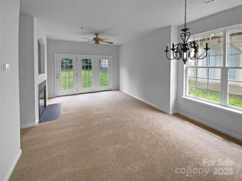 6612 Tor Drive, Charlotte, NC 28269.  MLS# CAR4291073, YatesRealty ID 33264. 