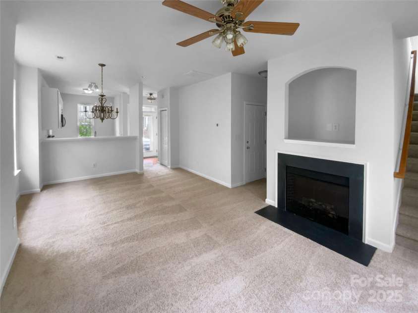 6612 Tor Drive, Charlotte, NC 28269.  MLS# CAR4291073, YatesRealty ID 33264. 