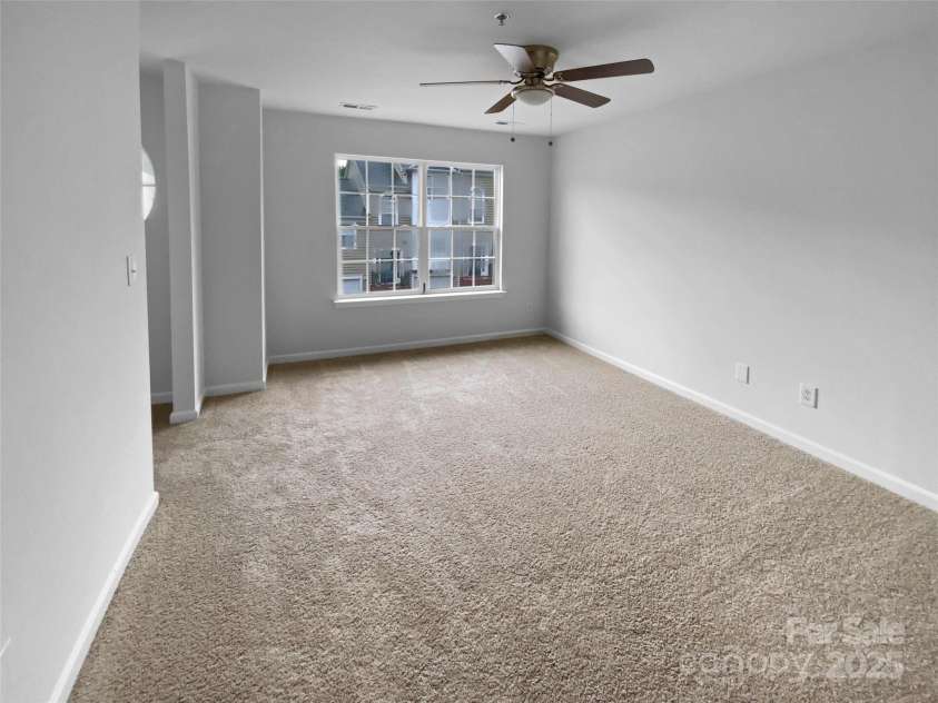 6612 Tor Drive, Charlotte, NC 28269.  MLS# CAR4291073, YatesRealty ID 33264. 