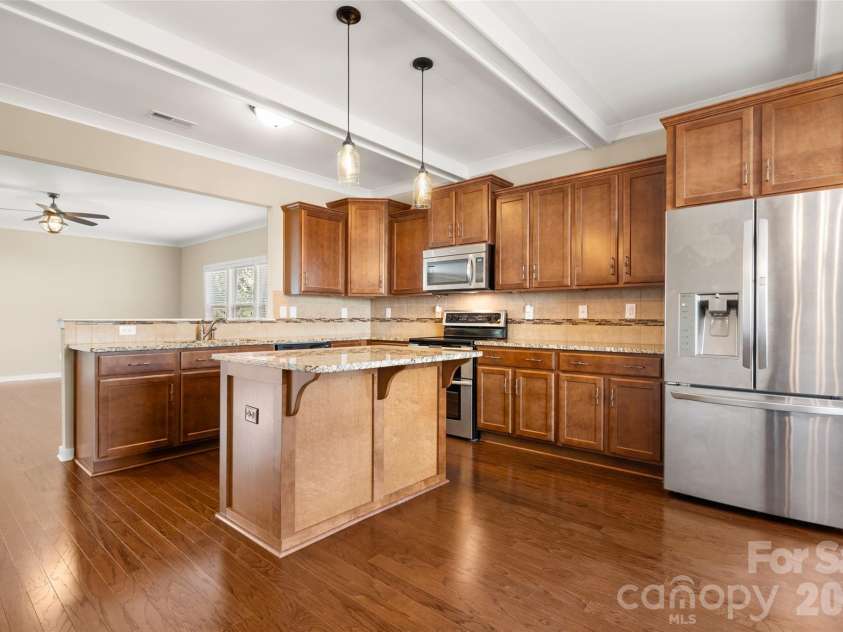 1128 Ellis Pond Drive, Rock Hill, SC 29730.  MLS# CAR4397742, YatesRealty ID 33265. 