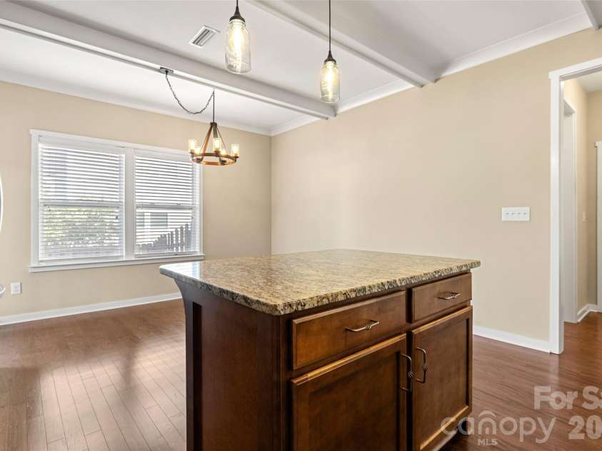 1128 Ellis Pond Drive, Rock Hill, SC 29730.  MLS# CAR4397742, YatesRealty ID 33265. Kitchen Island & Breakfast Area