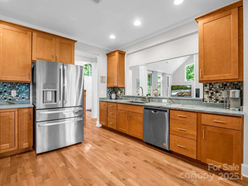 34 Rambling Creek, Tryon, NC 28782.  MLS# CAR4288556, YatesRealty ID 33265. 