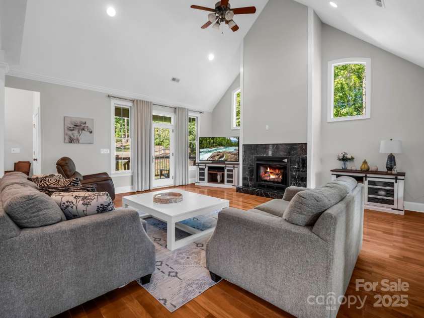 34 Rambling Creek, Tryon, NC 28782.  MLS# CAR4288556, YatesRealty ID 33265. 