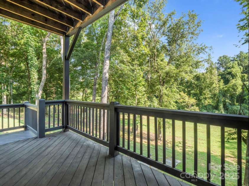 34 Rambling Creek, Tryon, NC 28782.  MLS# CAR4288556, YatesRealty ID 33265. 