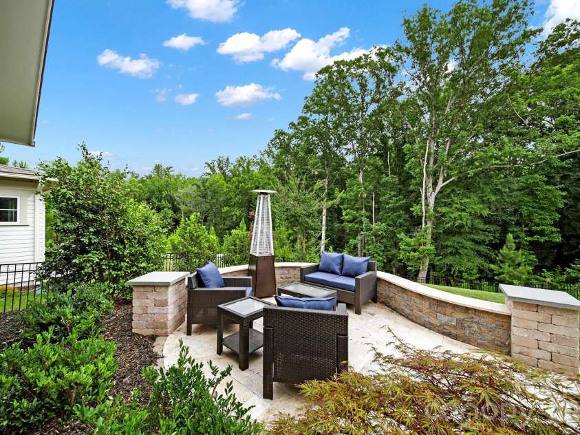 404 Sensibility Circle, Fort Mill, SC 29708.  MLS# CAR4387912, YatesRealty ID 33266. Backyard Patio - Gilling area, Fire Pit, Entertaining